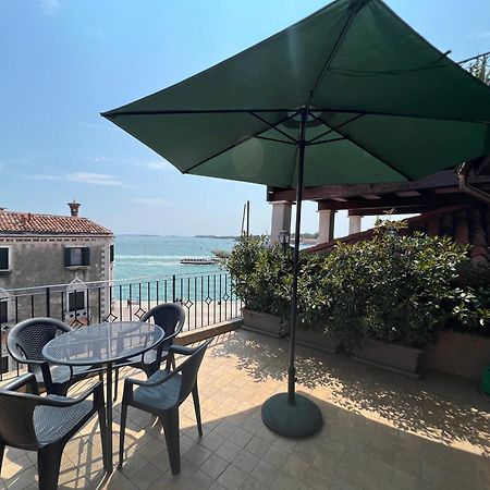 Ca' Delfina Holiday Home Venise Extérieur photo