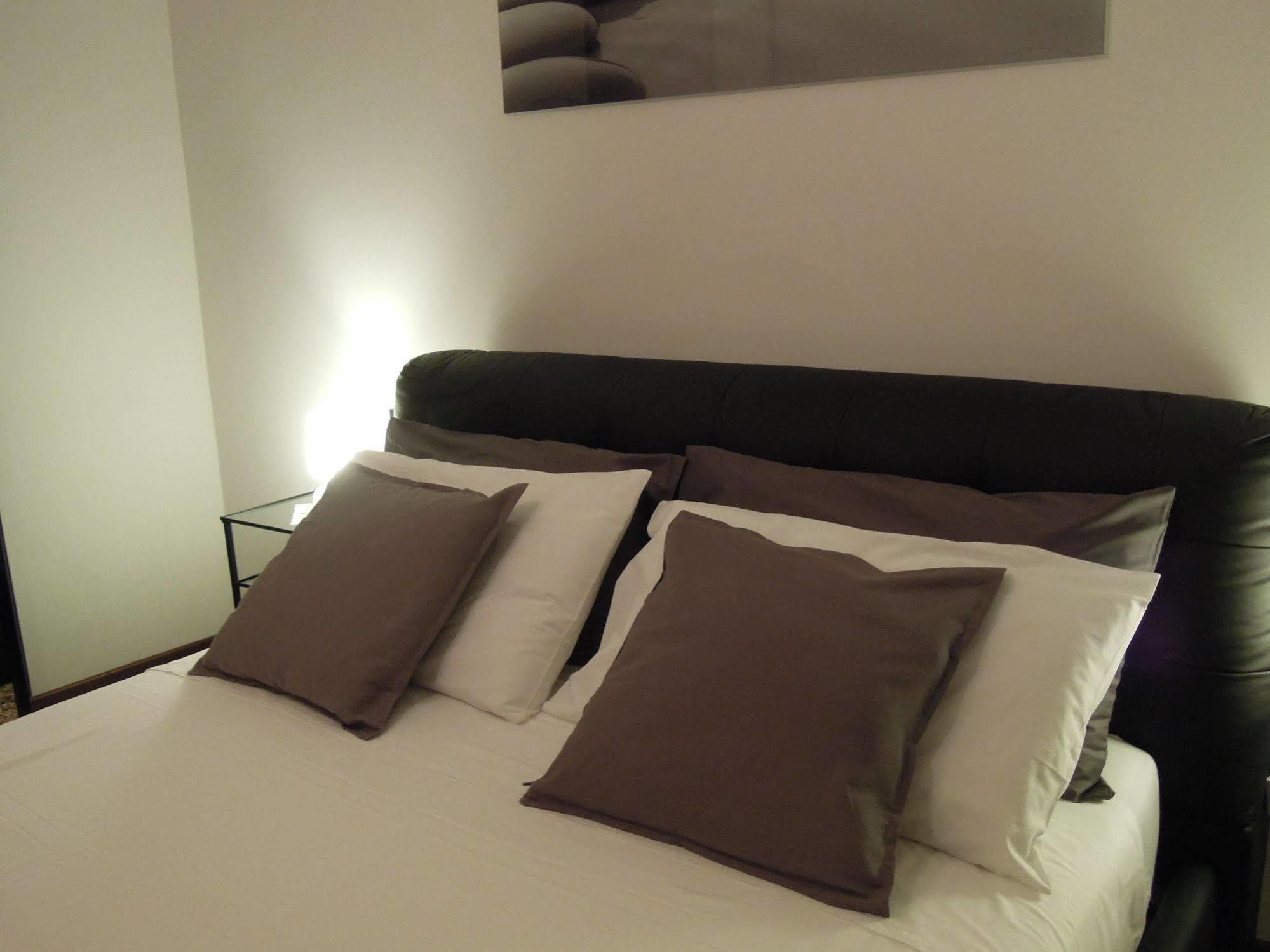 Ca' Delfina Holiday Home Venise Extérieur photo