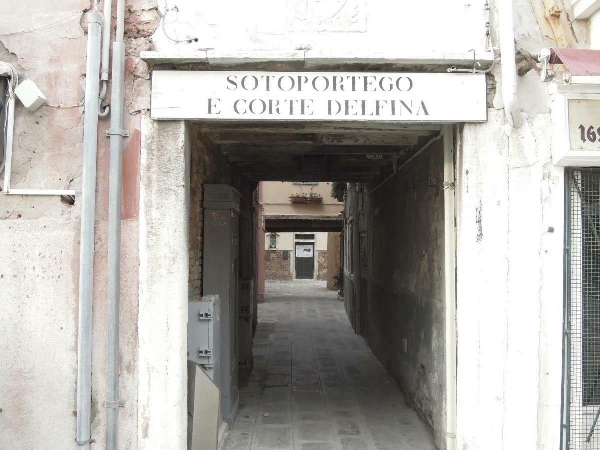 Ca' Delfina Holiday Home Venise Extérieur photo