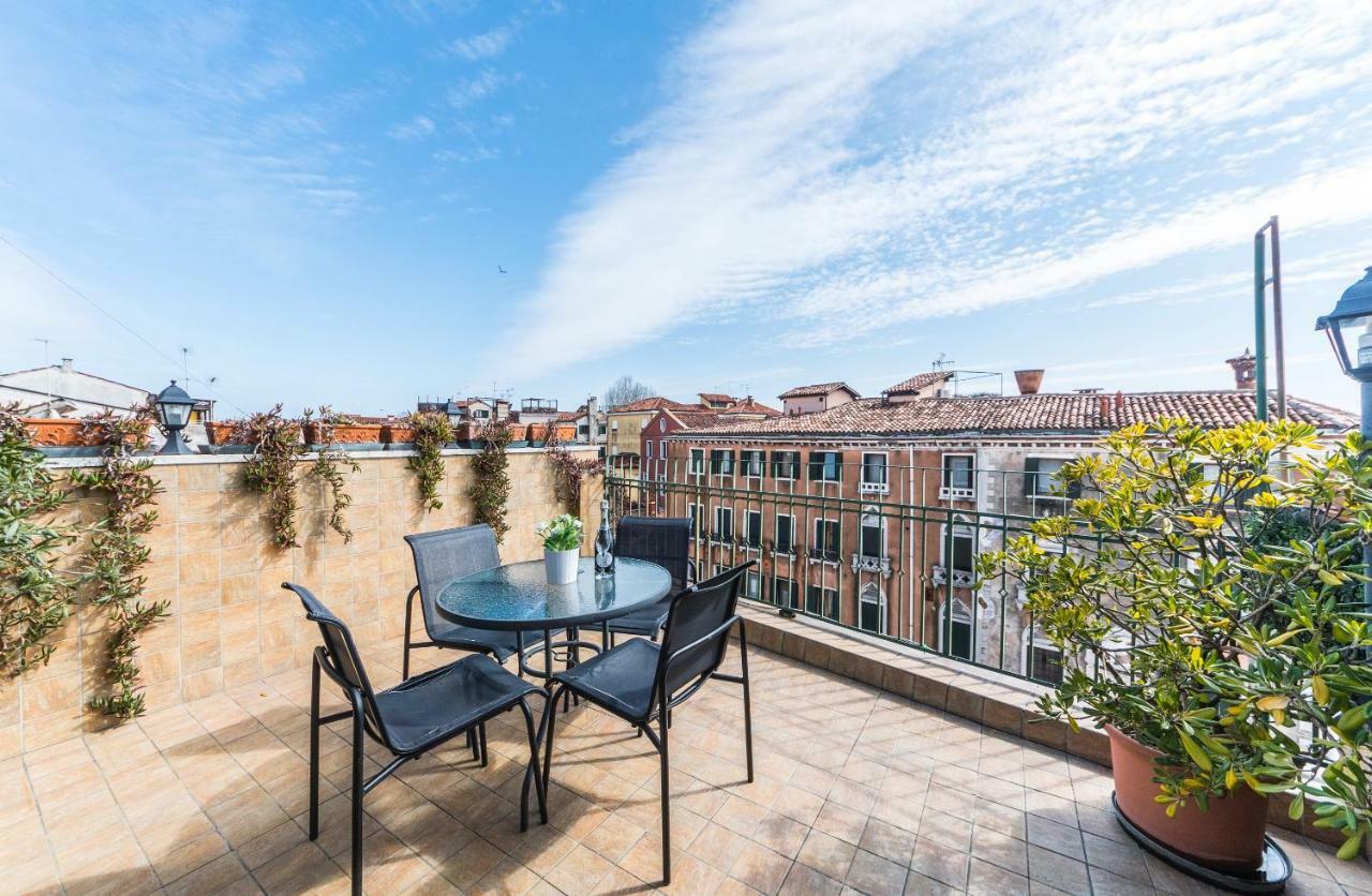Ca' Delfina Holiday Home Venise Extérieur photo